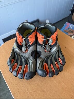 Vibram FiveFinger Shoes
